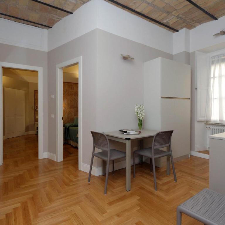 Bellezza Al Colosseo - B&B & Apts - Appartamento con 2 Camere da Letto (4 Adulti) - Via San Giovanni in Laterano 250 - 11