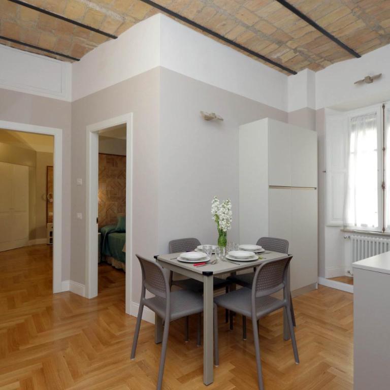 Bellezza Al Colosseo - B&B & Apts - Appartamento con 2 Camere da Letto (4 Adulti) - Via San Giovanni in Laterano 250 - 15