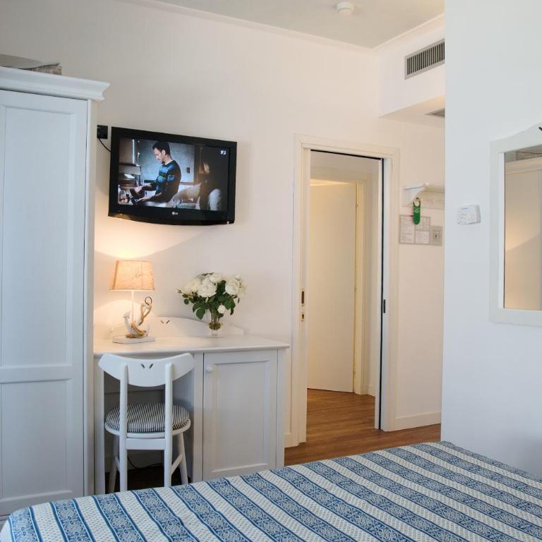 Hotel La Goletta - 2 Zimmer mit Verbindungstür - 2