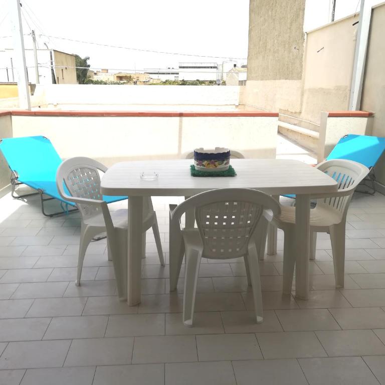 Lolita Studios - Monolocale con Terrazza - 3