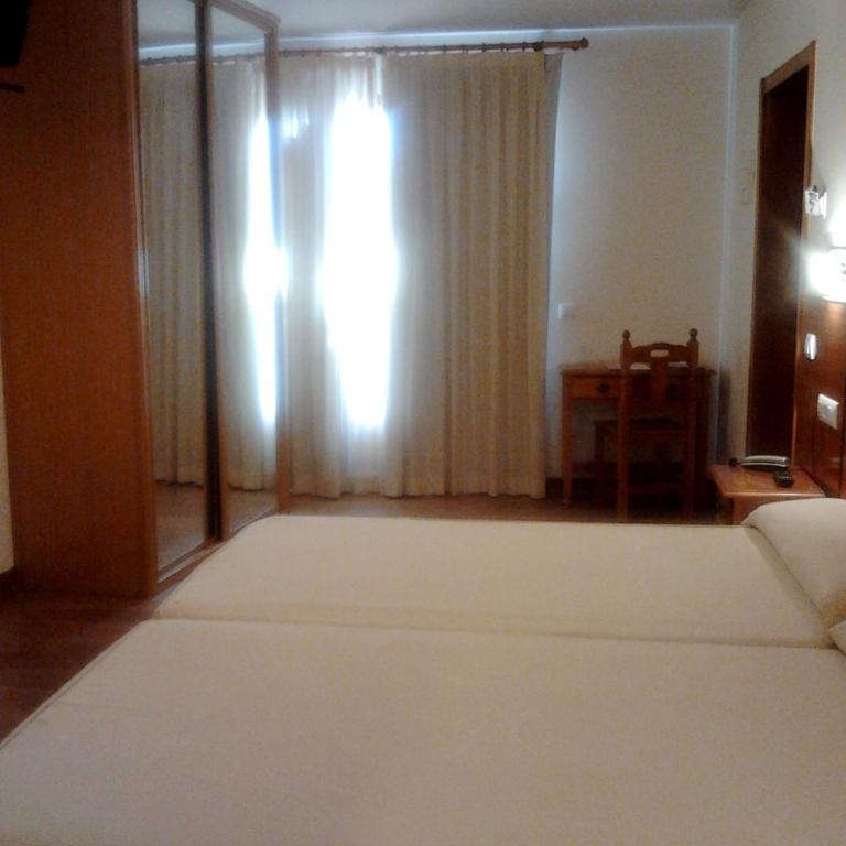 Eurico - Habitación Doble - 1 o 2 camas - 3