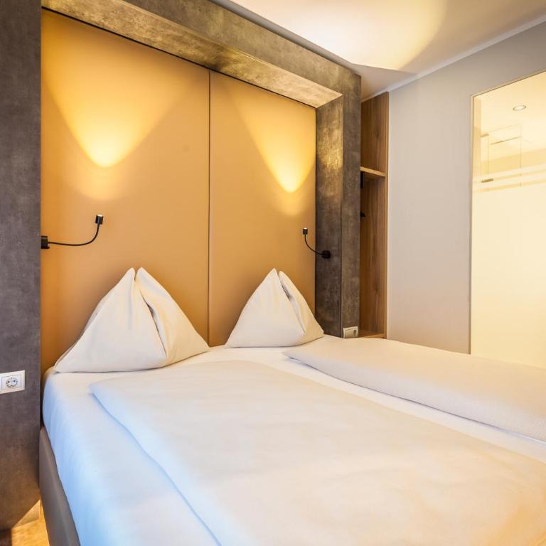 Rocket Rooms Velden - Comfort Doppelzimmer mit Balkon - 4
