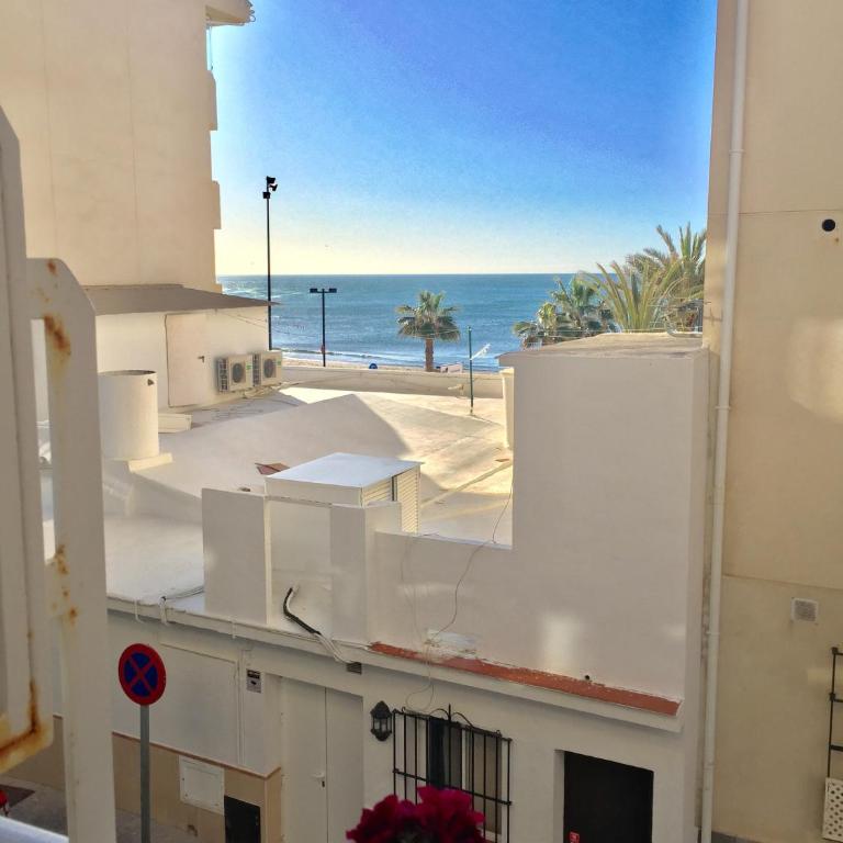 Fuengirola Beach Apartment by Stay Belonio - Apartment with Balcony and Sea View - 27