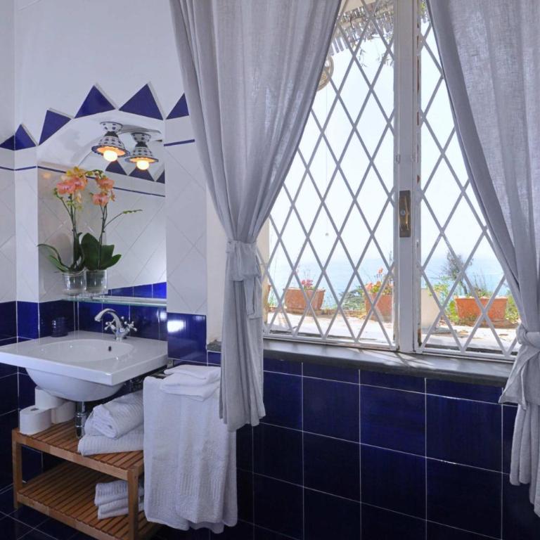 Star Fish House - Two-Bedroom House - 34