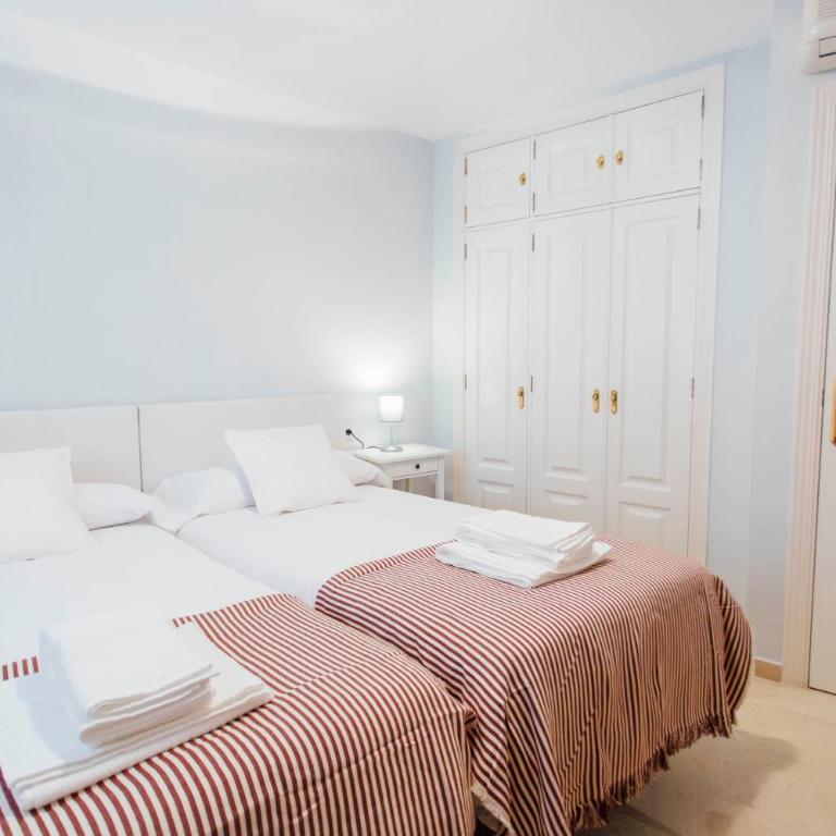 One&Lux- Lagar - Apartamento - 60