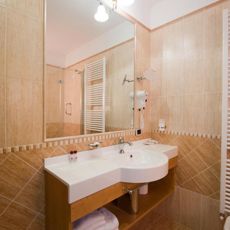 Hotel Rosa Resort - Habitación Doble Confort - 1 o 2 camas - 5