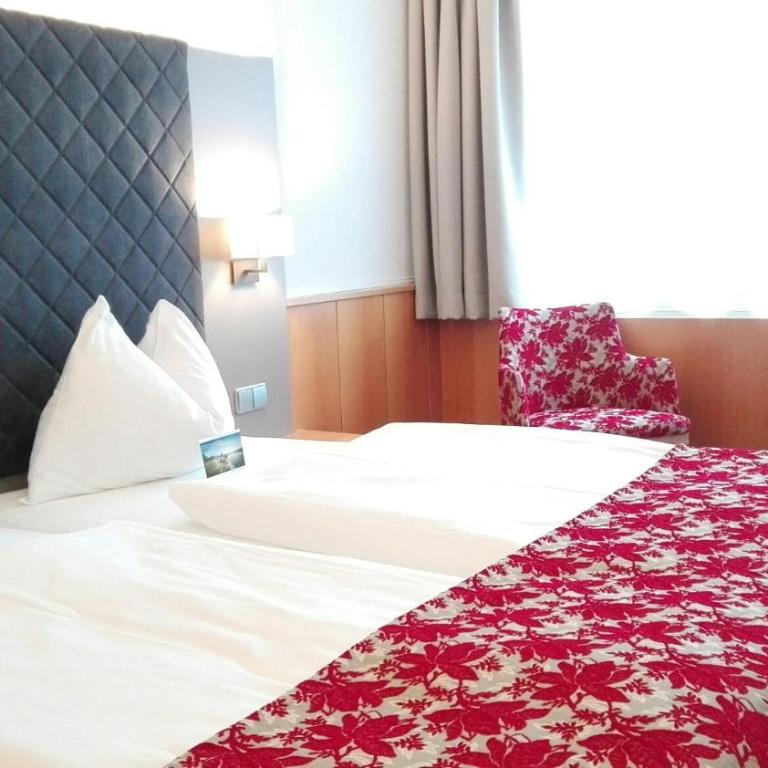 Stadtoase Kolping Hotel Linz - Doppel- oder Zweibettzimmer - 3
