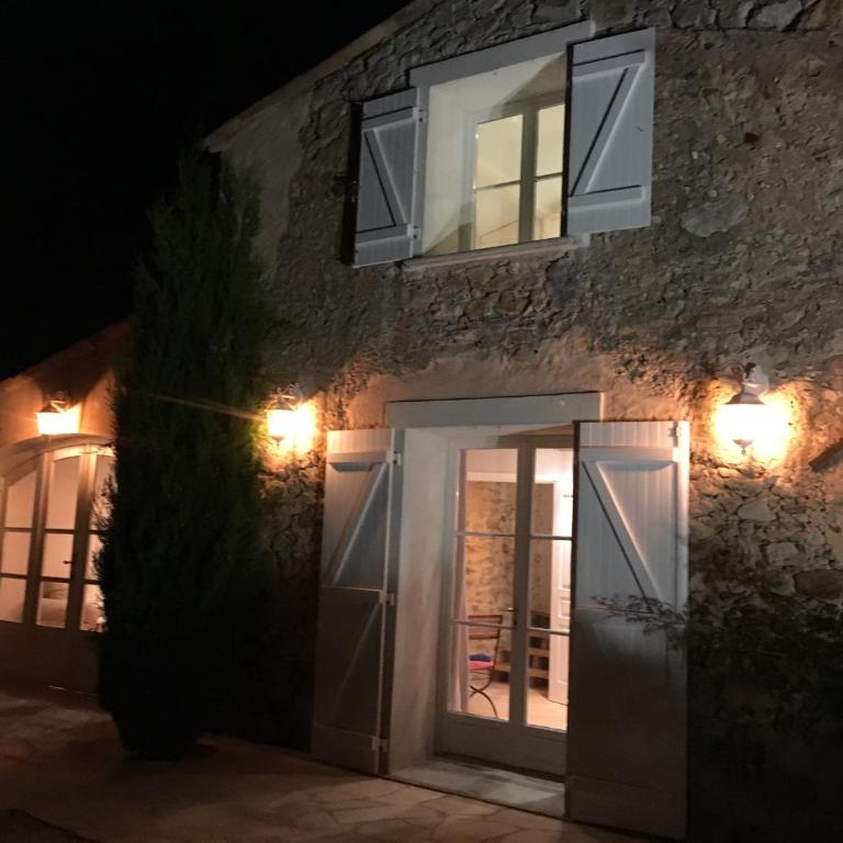 Le Champmazet - Chambre Double ou Lits Jumeaux avec Salle de Bains Privative - 5