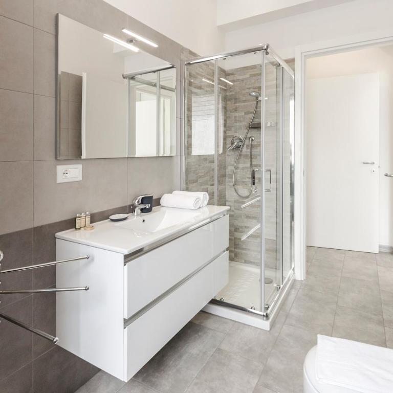 Residenza Irnerio - One-Bedroom Apartment - 11