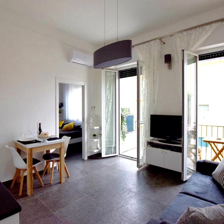 Teatro Massimo Cool Home - Apartment with Terrace - 11