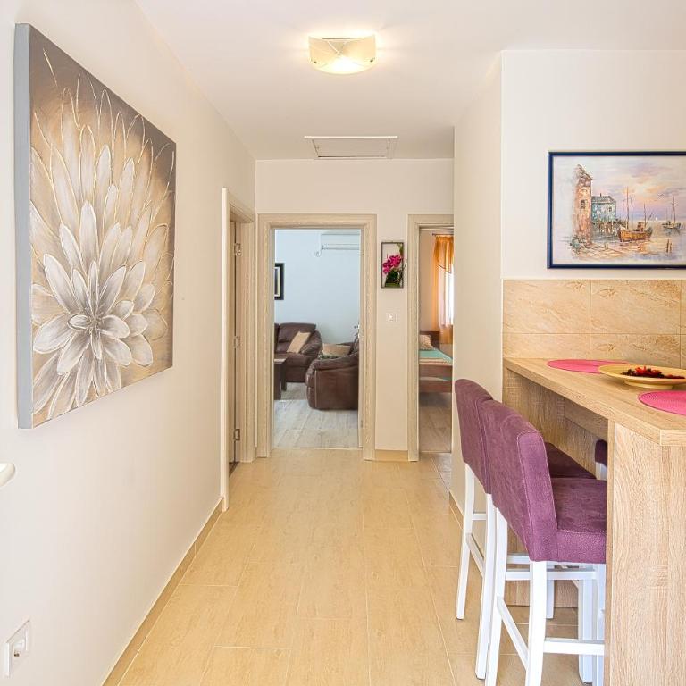 Apartman Aleksandra - Two-Bedroom Apartment - 1