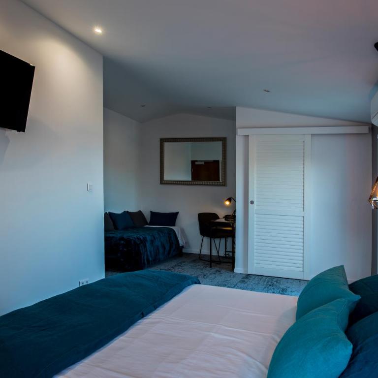 Hôtel Le Mistral - Chambre Triple - Vue sur Mer - 3