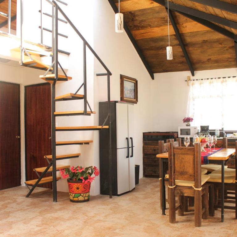 San Jose Olympia - Three-Bedroom Townhouse - 14