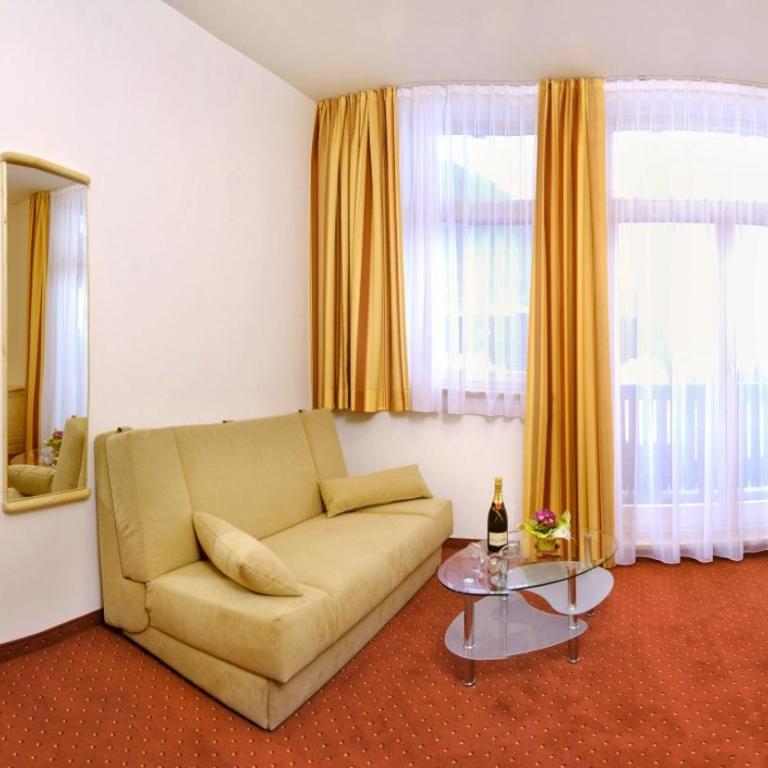 Hotel - Restaurant Platzwirt - Familienzimmer mit Bergblick - 2