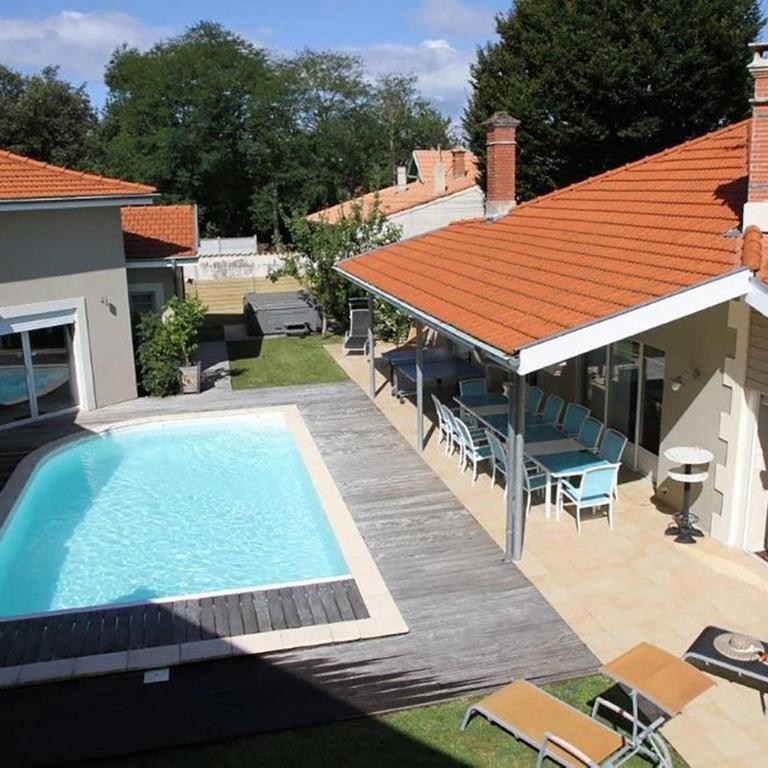 Villa Marie Suzon - Belle propriété pour 16 personnes à 5 mn de la Hume - Villa avec Piscine Privée - 2