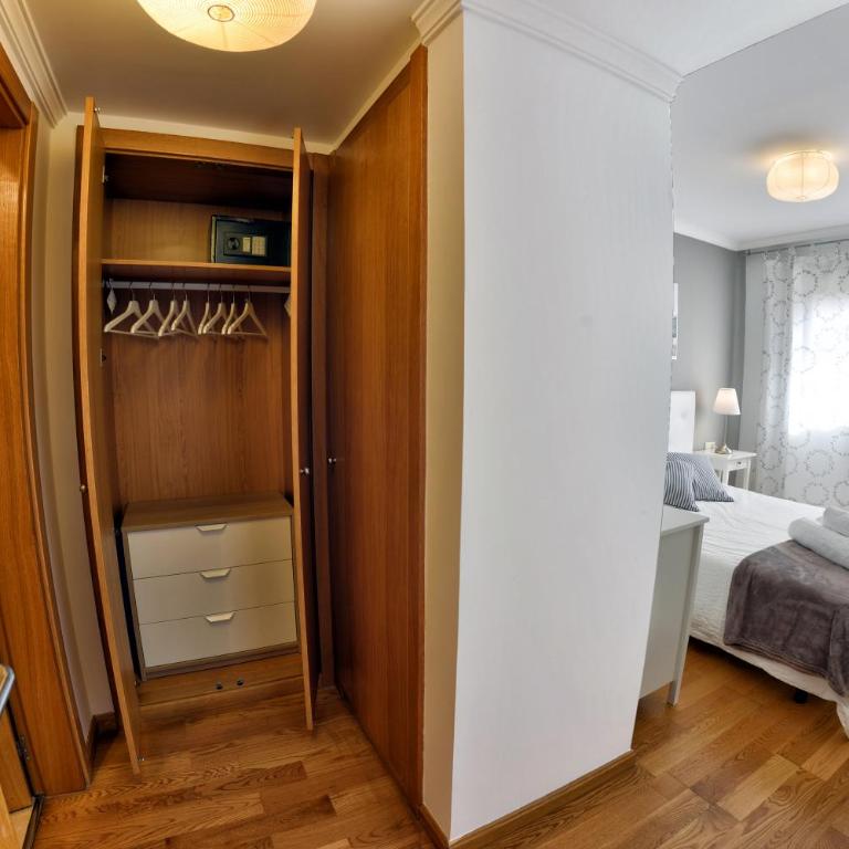 WonderStays Apartamentos La Estación - Apartamento de 2 dormitorios - 4