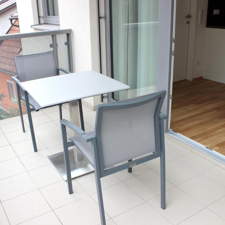 Albert Schweitzer Center Graz - Apartment mit 1 Schlafzimmer und Balkon - 3