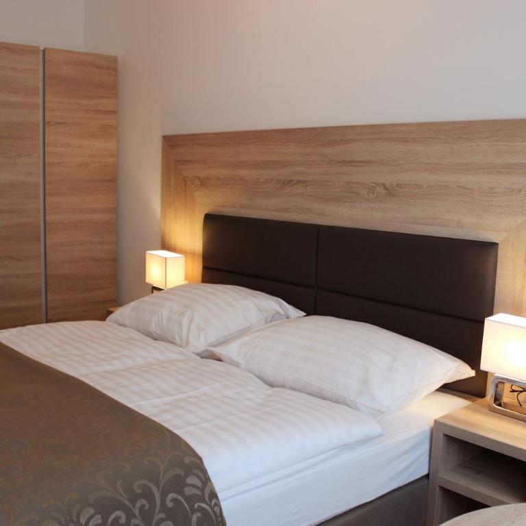 Albert Schweitzer Center Graz - Apartment mit 1 Schlafzimmer und Balkon - 1