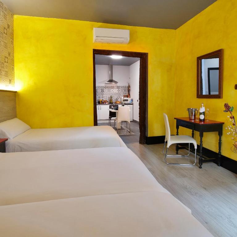 Apartamentos El Tiempo Madrid - Apartment with Balcony (3 adults) - 4
