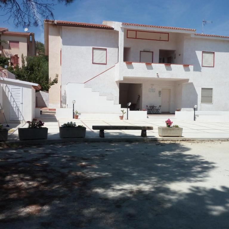 La Rosa - Apartment - 11