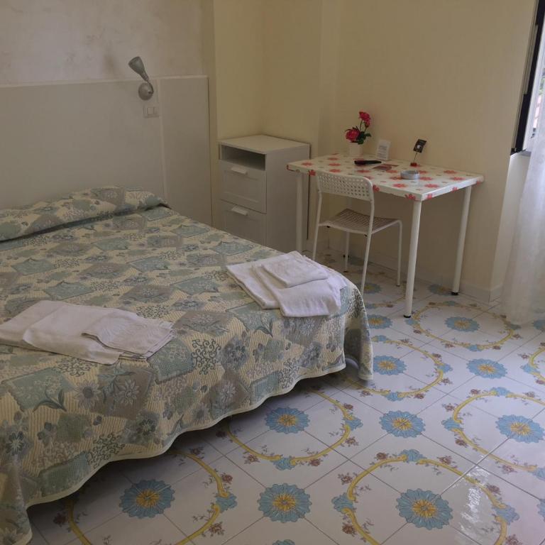 Albergo Oasi - Camera Matrimoniale - 1