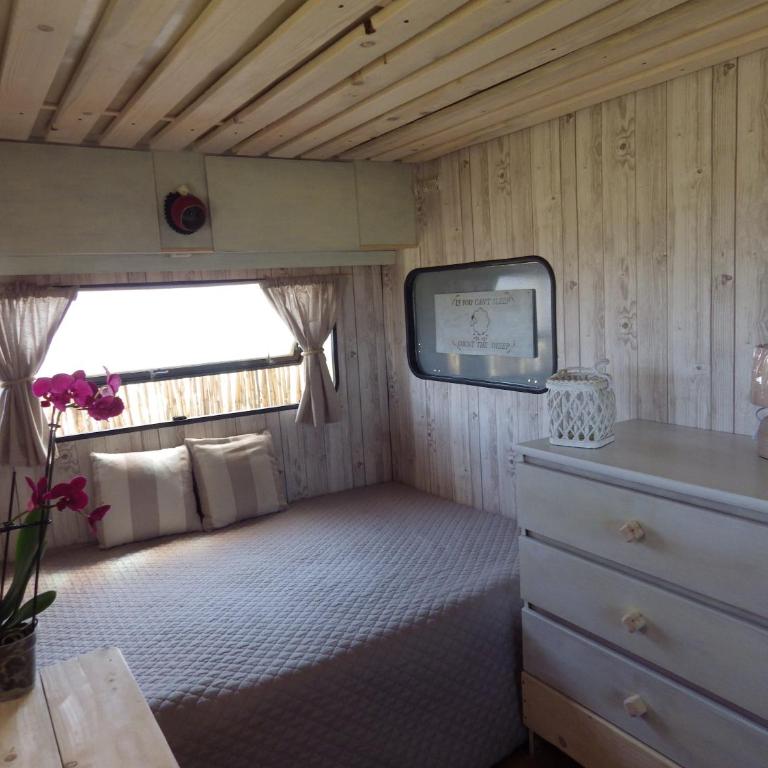 La Cera Farm Camping B&B - Queen Room with Sea View - 8