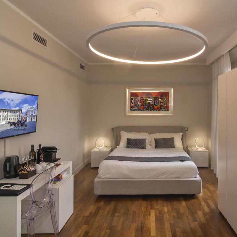 Palazzo Cini Luxury Rooms in Pisa - Camera Matrimoniale con Balcone - 8
