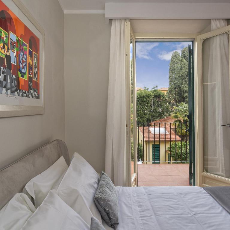 Palazzo Cini Luxury Rooms in Pisa - Camera Matrimoniale con Balcone - 6