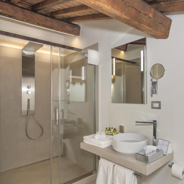 Palazzo Cini Luxury Rooms in Pisa - Junior Suite - 9