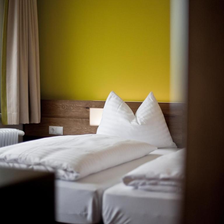 Basic Hotel Innsbruck - Doppelzimmer - 10