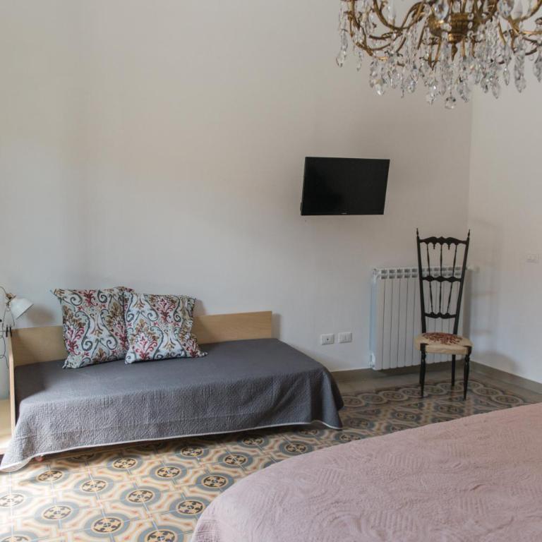 B&B Malvasia - Superior Triple Room - 15