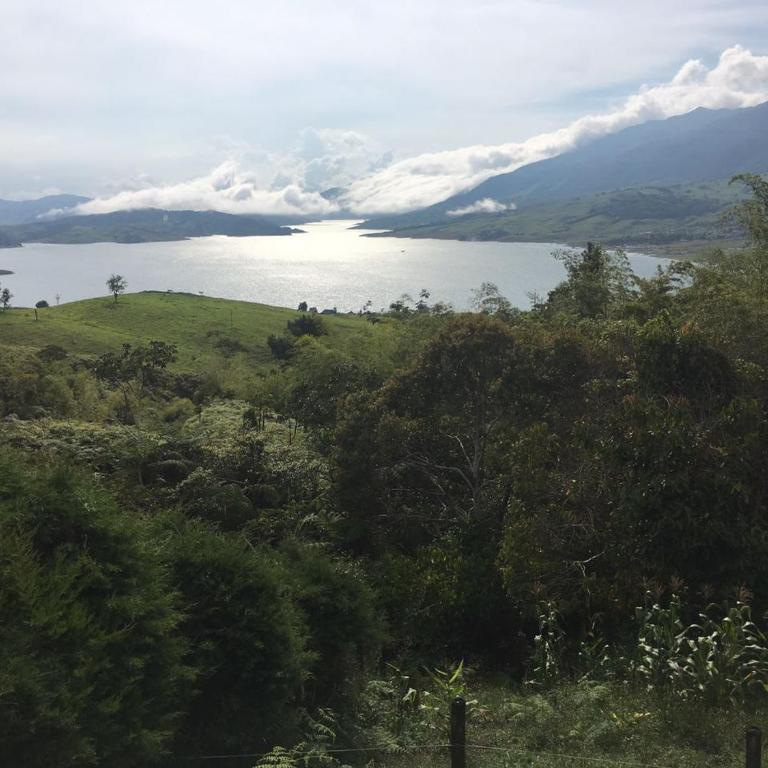 La cabaña del lago Calima - Casa - 21