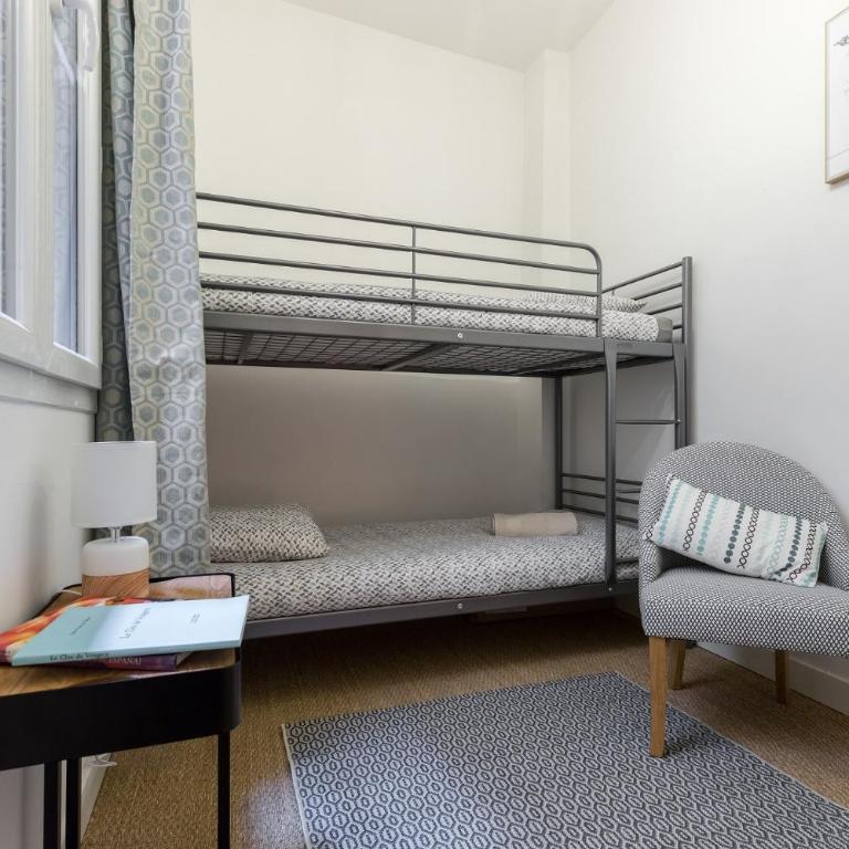 PREF 2 · F4 - VASTE ET BOURGEOIS ,3 CHAMBRES, ASCENSEUR, VX-NICE - Appartement - 9