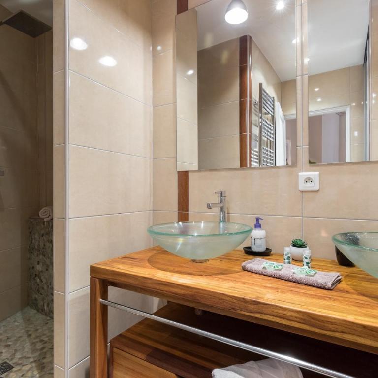 PREF 2 · F4 - VASTE ET BOURGEOIS ,3 CHAMBRES, ASCENSEUR, VX-NICE - Appartement - 34