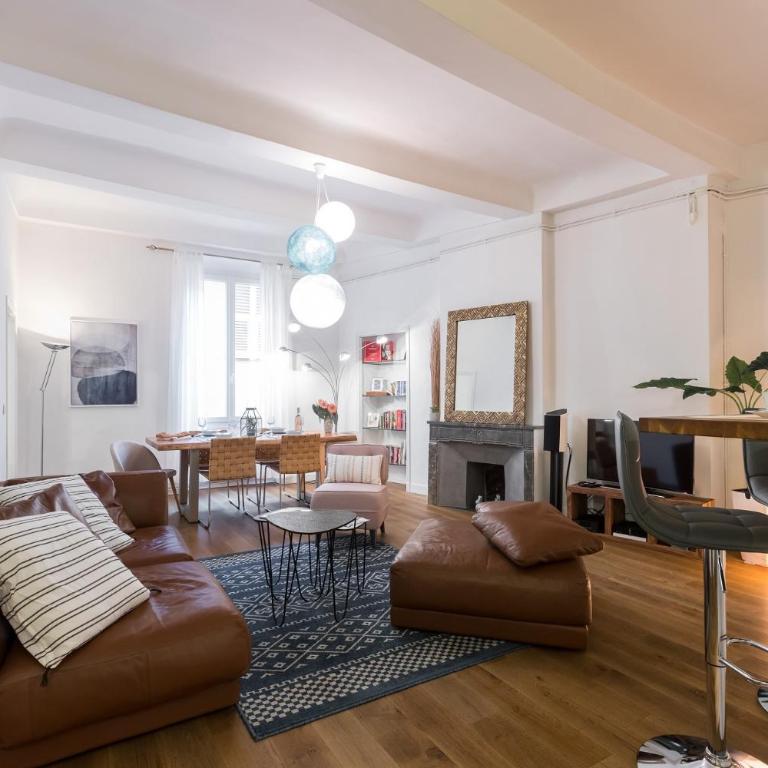 PREF 2 · F4 - VASTE ET BOURGEOIS ,3 CHAMBRES, ASCENSEUR, VX-NICE - Appartement - 24