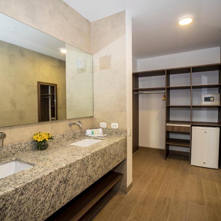 Hotel Las Dunas - Deluxe Room - 3