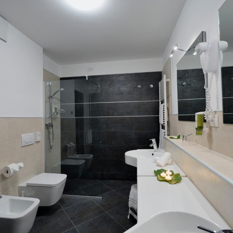 Active & Family Hotel Gioiosa - Suite Familiare con Balcone - 1