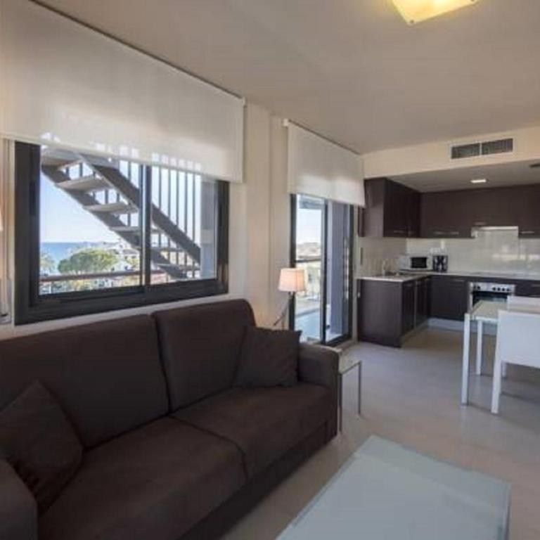 Tropicana Planet Costa Dorada - Apartamento - 2