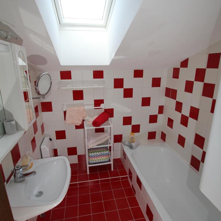 Ferienhaus Renate - Apartment mit Balkon - 18