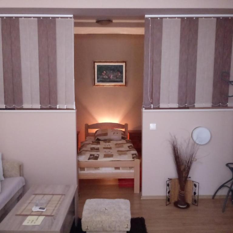 Apartment Elegant - One-Bedroom Apartment - 21