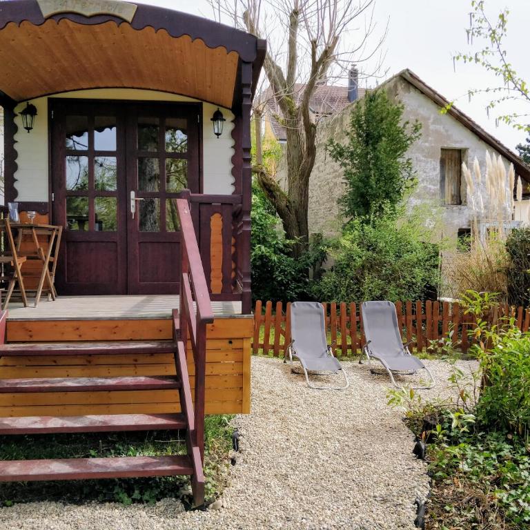Roulotte Comtoise à Strasbourg - Chalet - 2