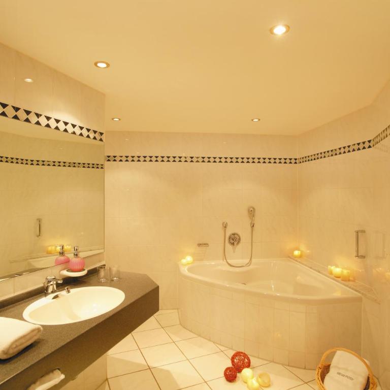 Hotel Neue Post - Deluxe Doppelzimmer - 2