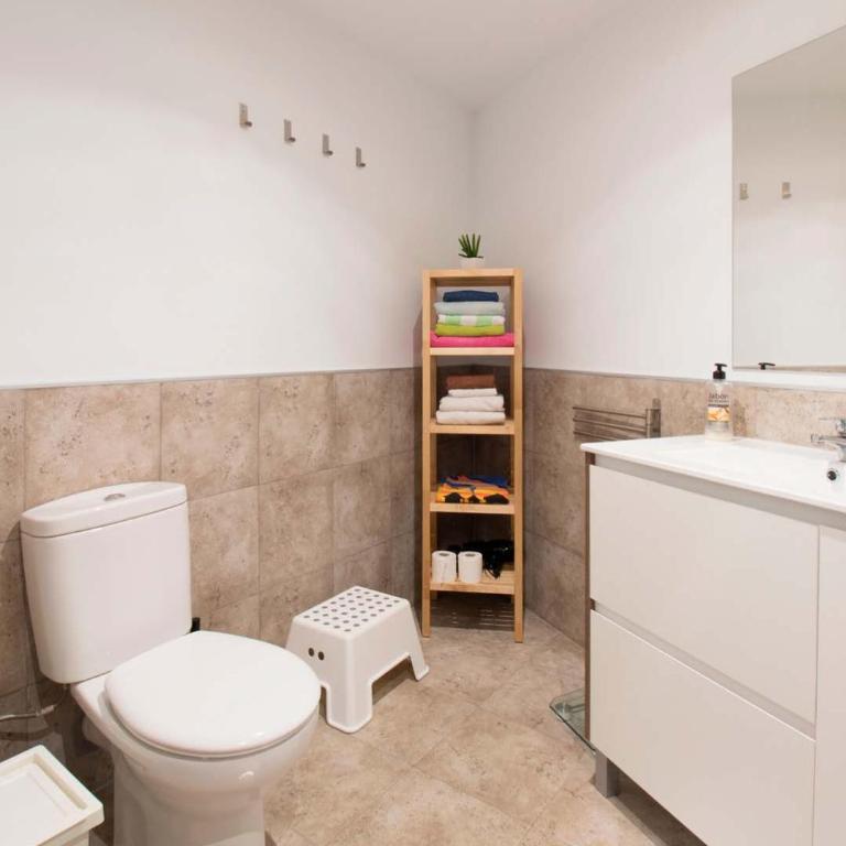 Apartamentos Rivera - Apartment with Balcony - 3