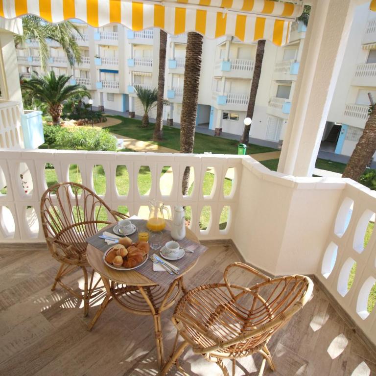 Apartamentos Óliver Playa - Apartamento de 2 dormitorios con terraza y vistas al jardín - Planta primera - 14