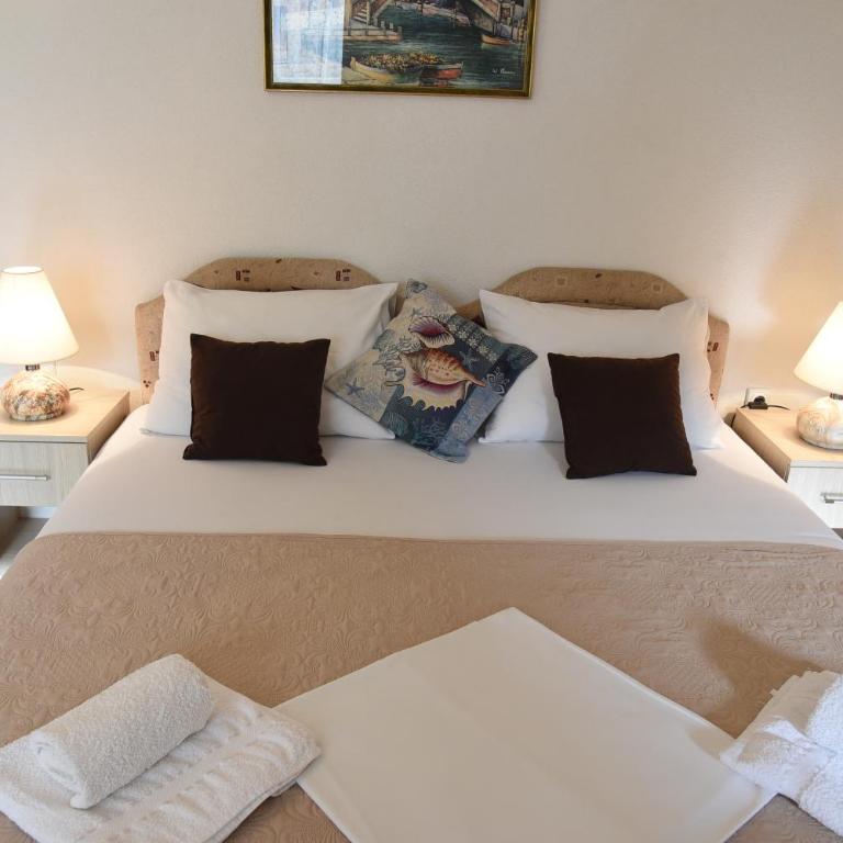 Apartments & Rooms Jelka - Apartment - Ground Floor - 5