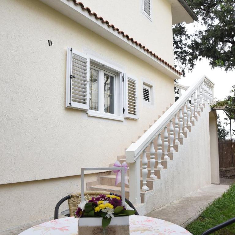 Apartments & Rooms Jelka - Double Room with Sea View - 6