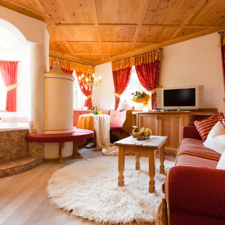 Nature Wellness Hotel Renato - Suite Deluxe con Vasca Idromassaggio - 4