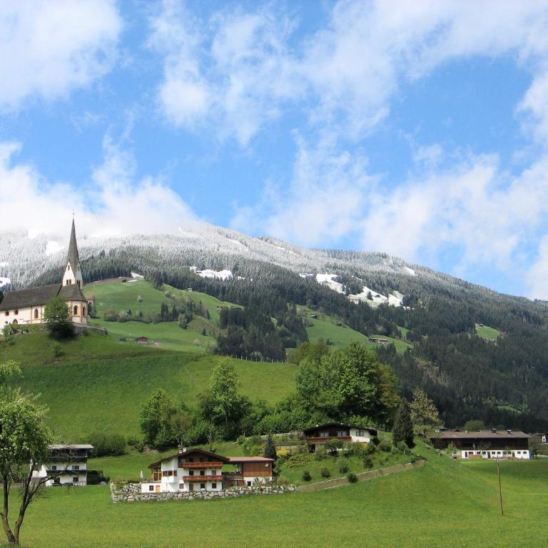 Apart Tyrol - Two-Bedroom Apartment with Terrace - 15