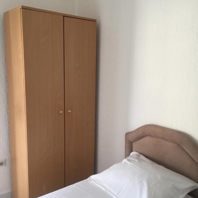 Guest House Bajceta - Double or Twin Room with Balcony - 6