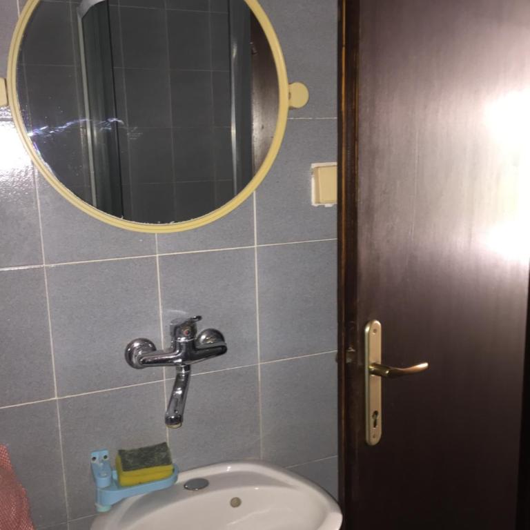Guest House Bajceta - Double or Twin Room with Balcony - 11